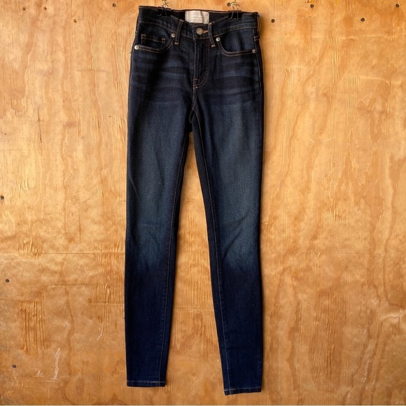 Everlane Mid Rise Skinny Dark Wash Jean - Picture 3 of 13